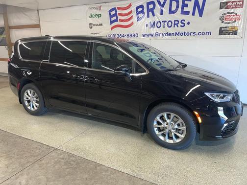 2026 Chrysler Pacifica L