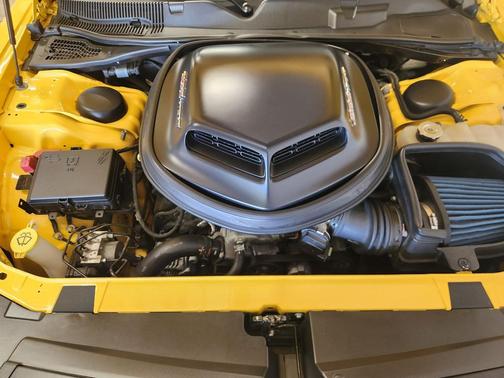 2017 Dodge Challenger R/T 392