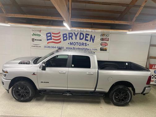 2026 RAM 2500 Laramie Crew Cab 4x4 6'4' Box