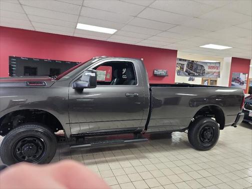 2025 RAM 2500 Tradesman Regular Cab 4x4 8' Box