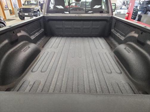 2025 RAM 2500 Tradesman Regular Cab 4x4 8' Box