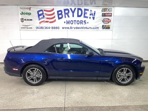 2012 Ford Mustang V6 Premium