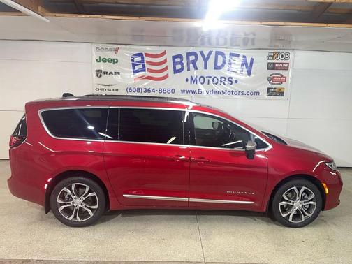 2026 Chrysler Pacifica L