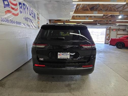 2025 Jeep Grand Cherokee L Altitude