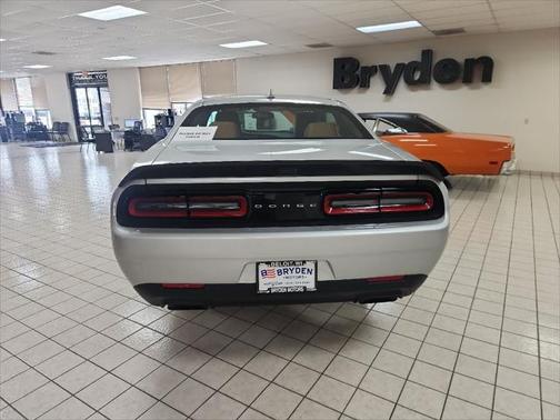 2021 Dodge Challenger SRT Super Stock