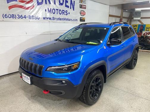2022 Jeep Cherokee Trailhawk