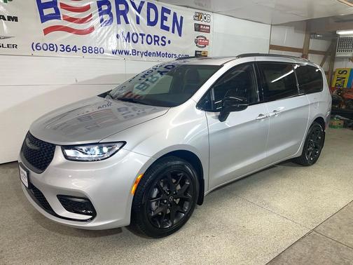 2026 Chrysler Pacifica Limited