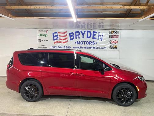 2026 Chrysler Pacifica L