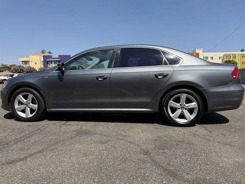 2014 Volkswagen Passat 1.8T S