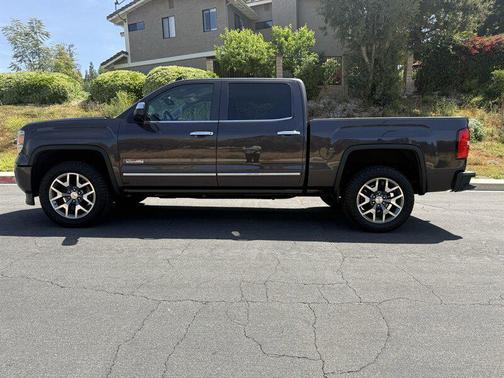 Iridium Metallic 2015 GMC Sierra 1500 SLT
