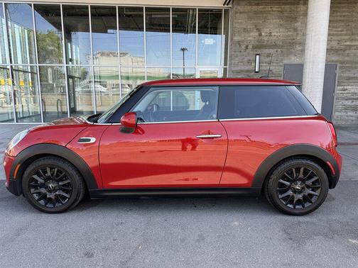 2014 MINI Hardtop Cooper