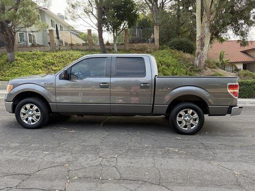 2010 Ford F-150 XLT SuperCrew