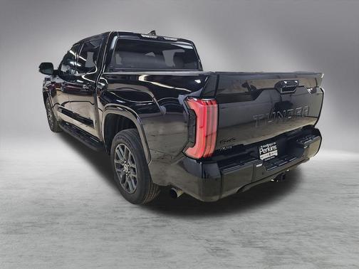 2022 Toyota Tundra Platinum