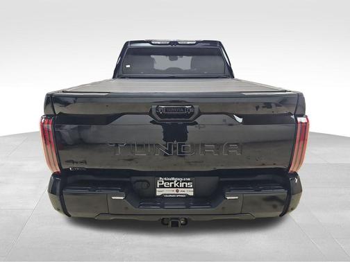 2022 Toyota Tundra Platinum