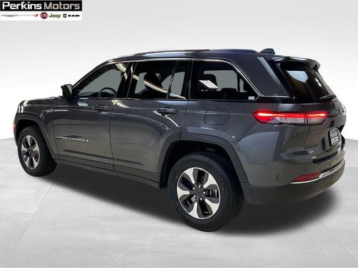 2024 Jeep Grand Cherokee 4xe Base