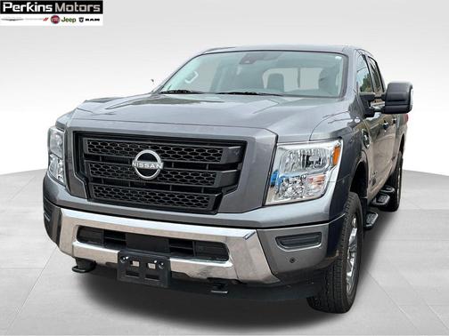 2024 Nissan Titan XD SV