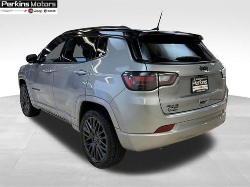 2023 Jeep Compass Altitude
