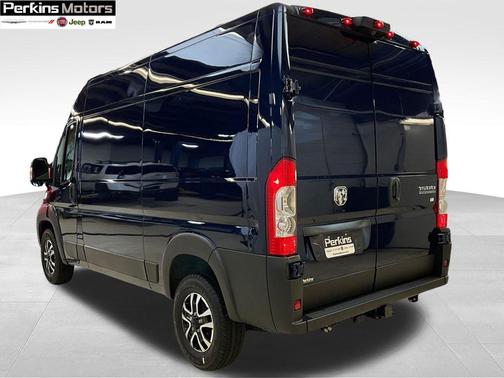2025 RAM ProMaster 1500 Base