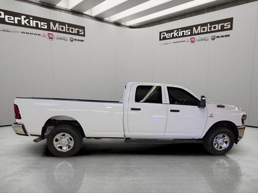 Bright White Clearcoat 2026 RAM 2500 Tradesman