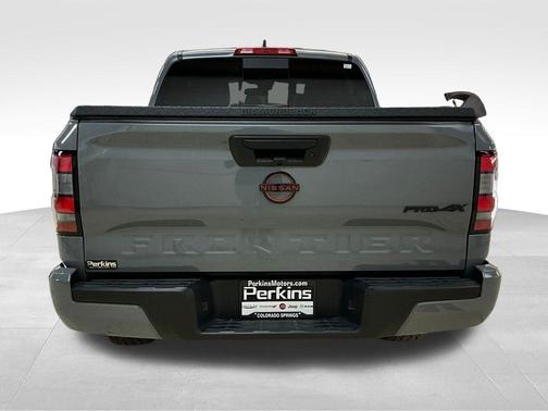 2024 Nissan Frontier PRO-4X