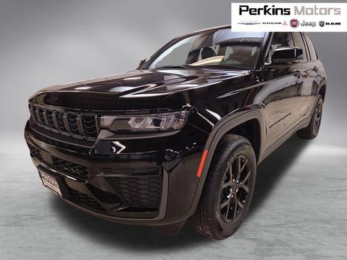 2026 Jeep Grand Cherokee Laredo
