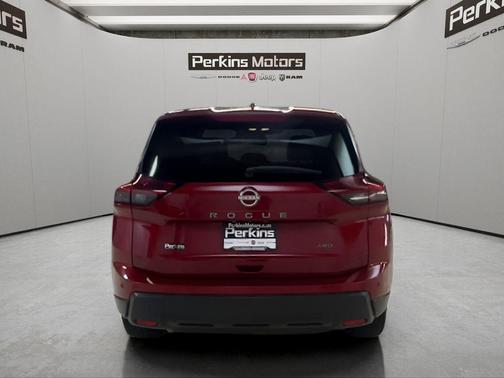 Scarlet Ember 2025 Nissan Rogue SV