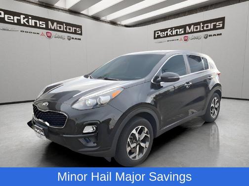 Black Cherry Pearl 2020 Kia Sportage LX