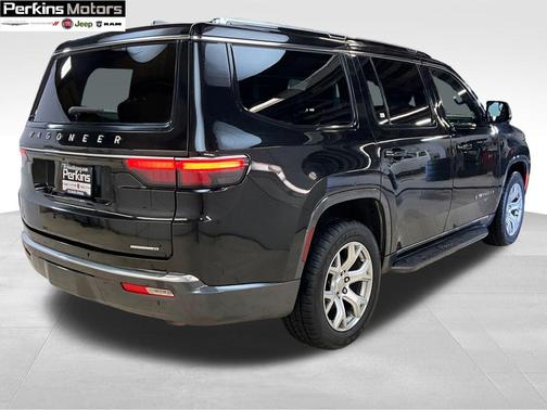 2022 Jeep Wagoneer Series II