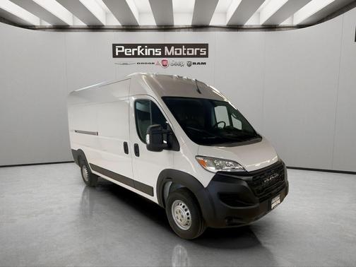 Bright White Clearcoat 2026 RAM ProMaster 2500 High Roof