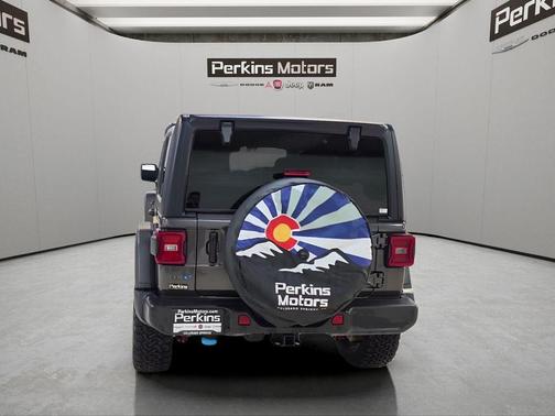 Granite Crystal Clearcoat Metallic 2025 Jeep Wrangler 4xe Rubicon