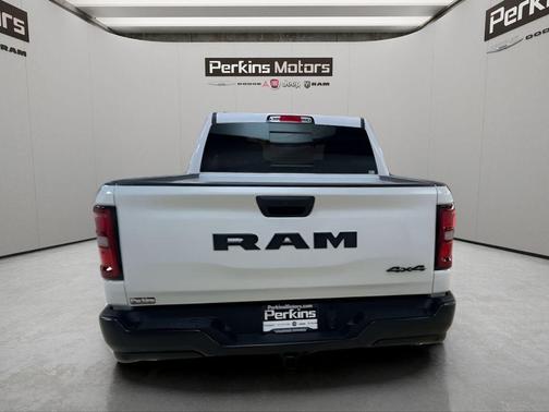 Bright White Clearcoat 2026 RAM 1500 Tradesman