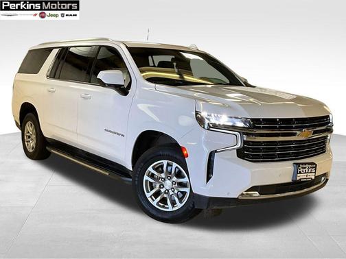 2023 Chevrolet Suburban LT