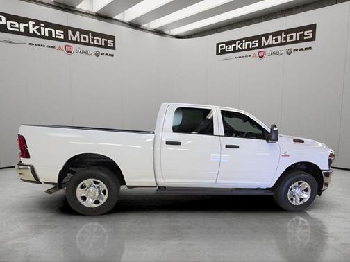 Bright White Clearcoat 2026 RAM 3500 Tradesman