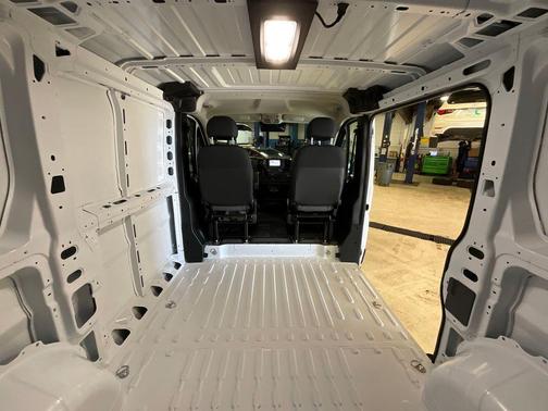 2026 RAM ProMaster 1500 Low Roof