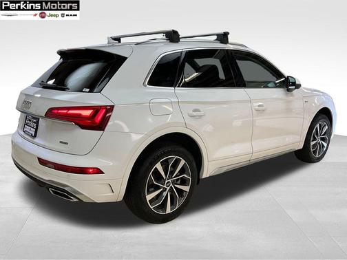 2023 Audi Q5 45 S line quattro Premium