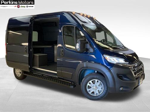 2025 RAM ProMaster 1500 Base