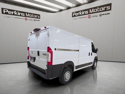 Bright White Clearcoat 2025 RAM ProMaster 2500 Base