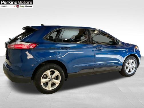 2021 Ford Edge SE