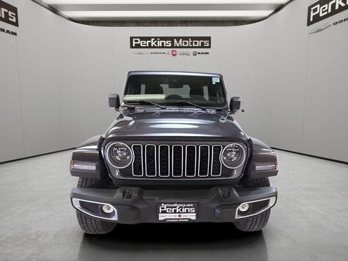 Granite Crystal Clearcoat Metallic 2025 Jeep Wrangler 4xe Sahara