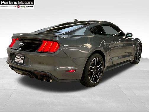 2022 Ford Mustang GT Premium