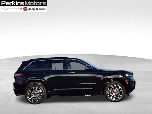 2025 Jeep Grand Cherokee 4xe Overland