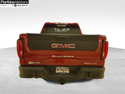 2024 GMC Sierra 1500 AT4X