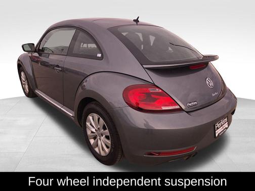 2019 Volkswagen Beetle 2.0T S