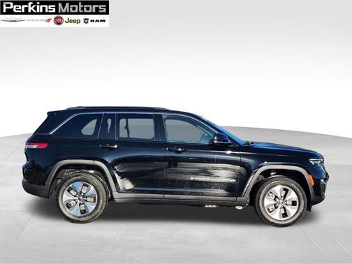 2025 Jeep Grand Cherokee 4xe Base