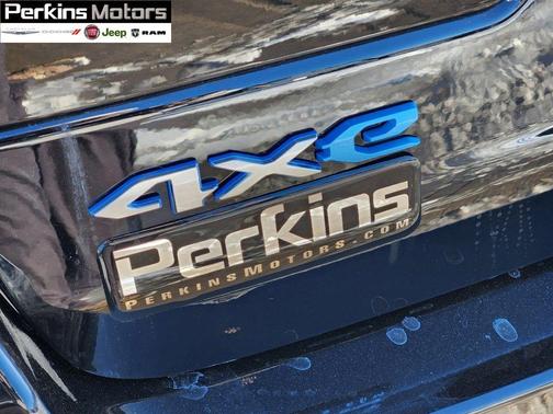 2025 Jeep Grand Cherokee 4xe Base