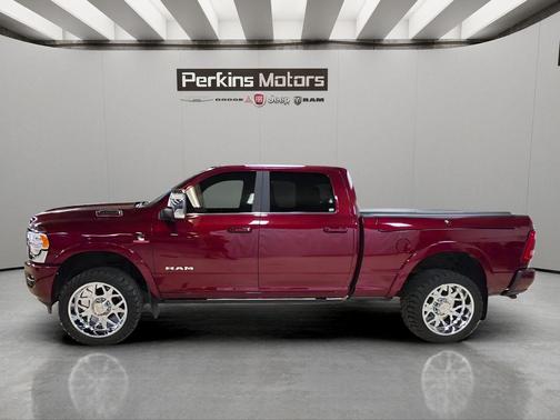Delmonico Red Pearlcoat 2023 RAM 2500 Longhorn
