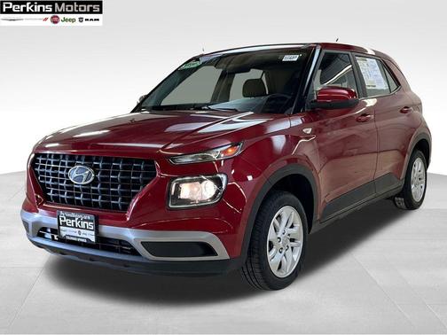 2024 Hyundai VENUE SE