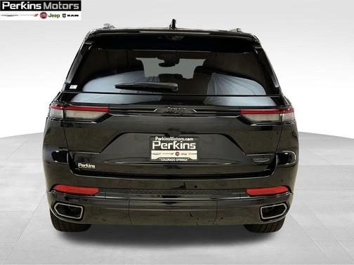 2025 Jeep Grand Cherokee Summit