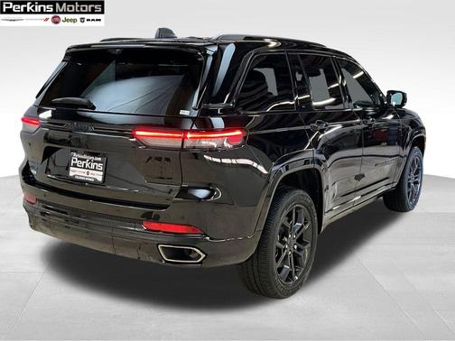 2025 Jeep Grand Cherokee 4xe Base