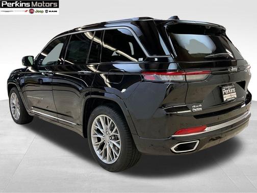 2025 Jeep Grand Cherokee Summit